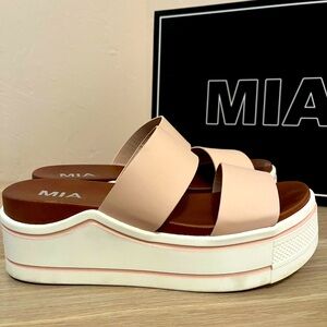 MIA Platform Sandals